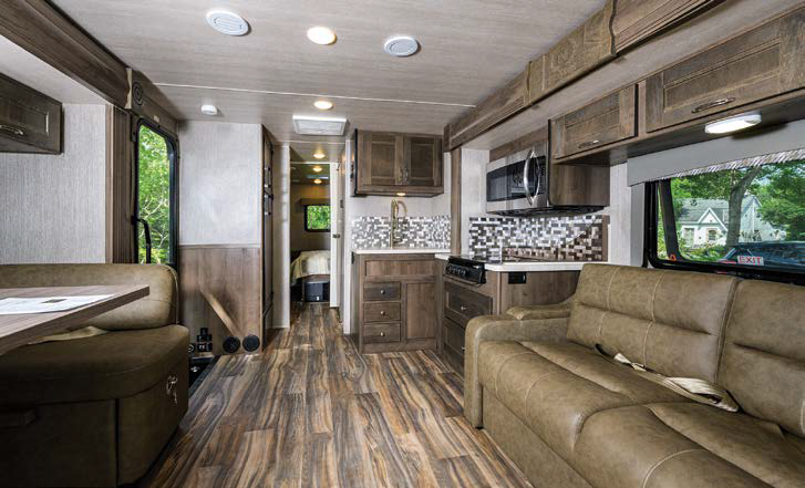 Le dosseret égaie la pièce principale. - Magazine Camper