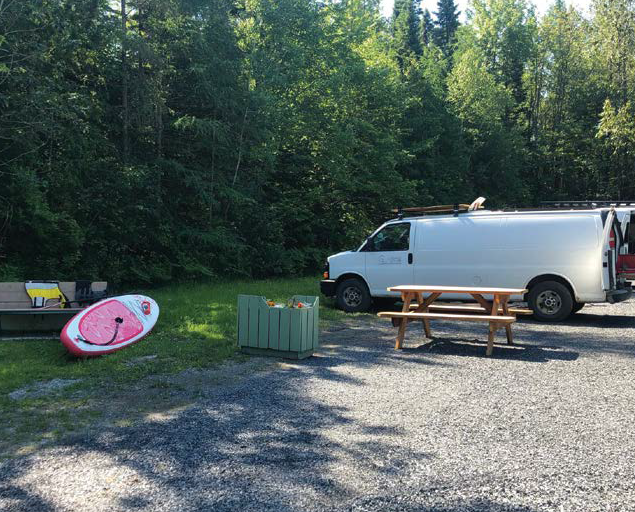 Les adeptes de la vanlife apprécieront sûrement avoir un endroit dédié où s’arrêter. - Magazine Camper