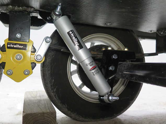 Voici une installation d’amortisseur que j’ai effectuée sur une caravane Proilte. - Magazine Camper