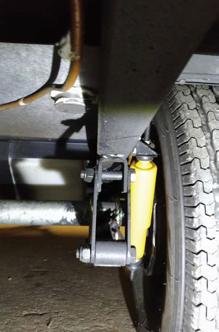 Le fabricant Lippert offre des trousses d’installation standards pour amortisseurs. - Magazine Camper