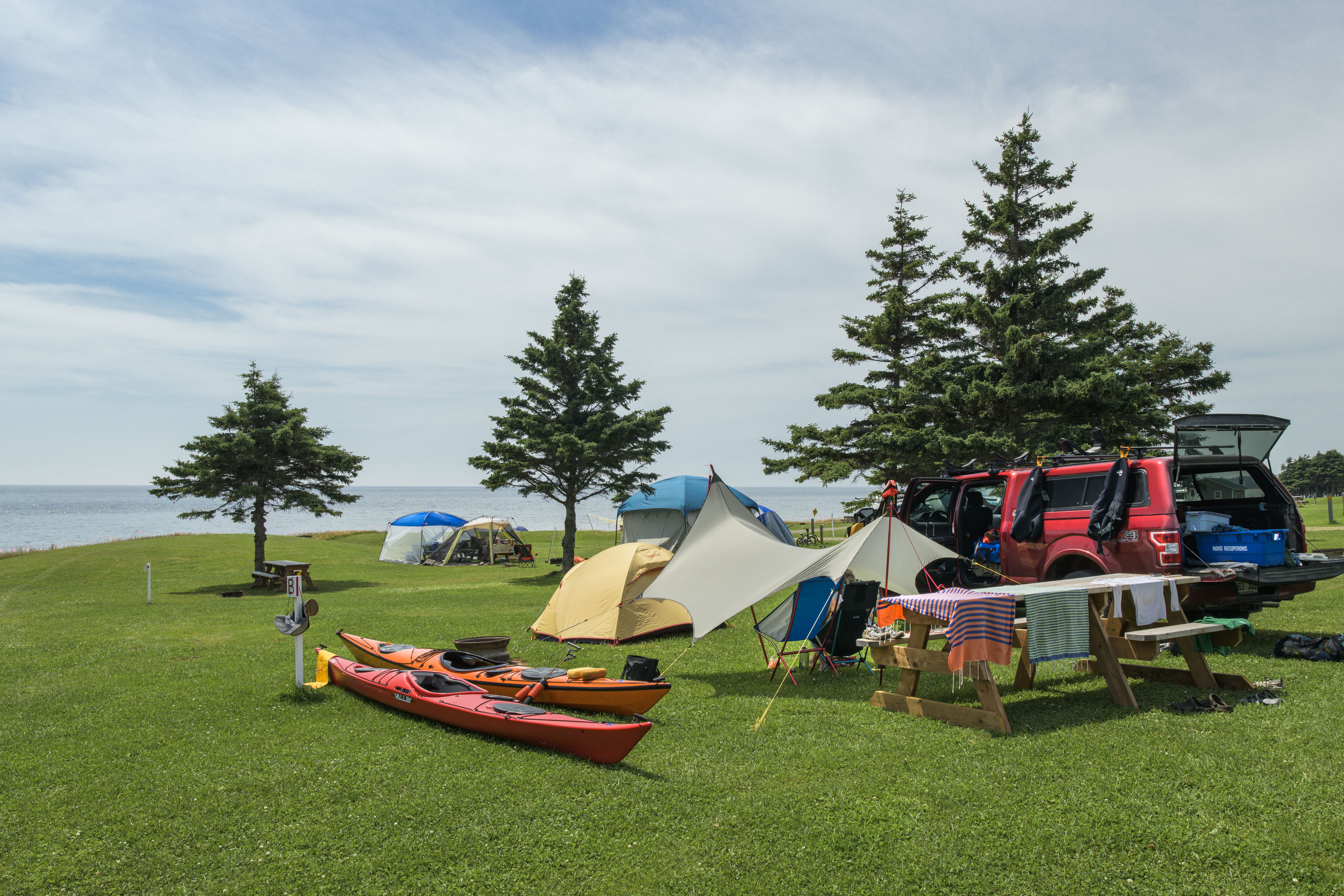  - Magazine Camper