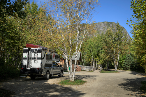  - Magazine Camper