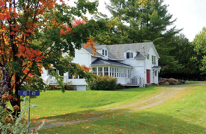 L’une des belles maisons des Cantons - Magazine Camper