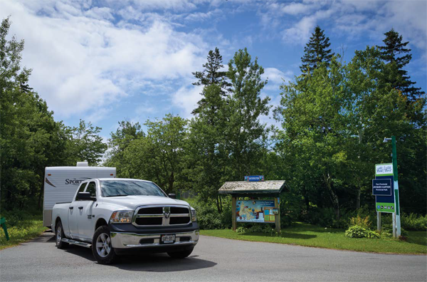 L’établissement est facilement accessible, par la route 12. - Magazine Camper