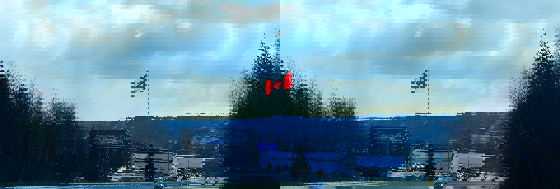 Bannière Un retour au pays inhabituel