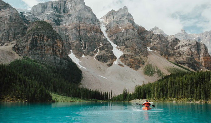 Des décors de carte postal, on en compte des dizaines le long du la Promenade - Magazine Camper