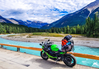 En moto, du Yukon au Cap-Breton - Magazine Camper