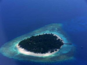 Un des atolls des Maldives - Magazine Camper