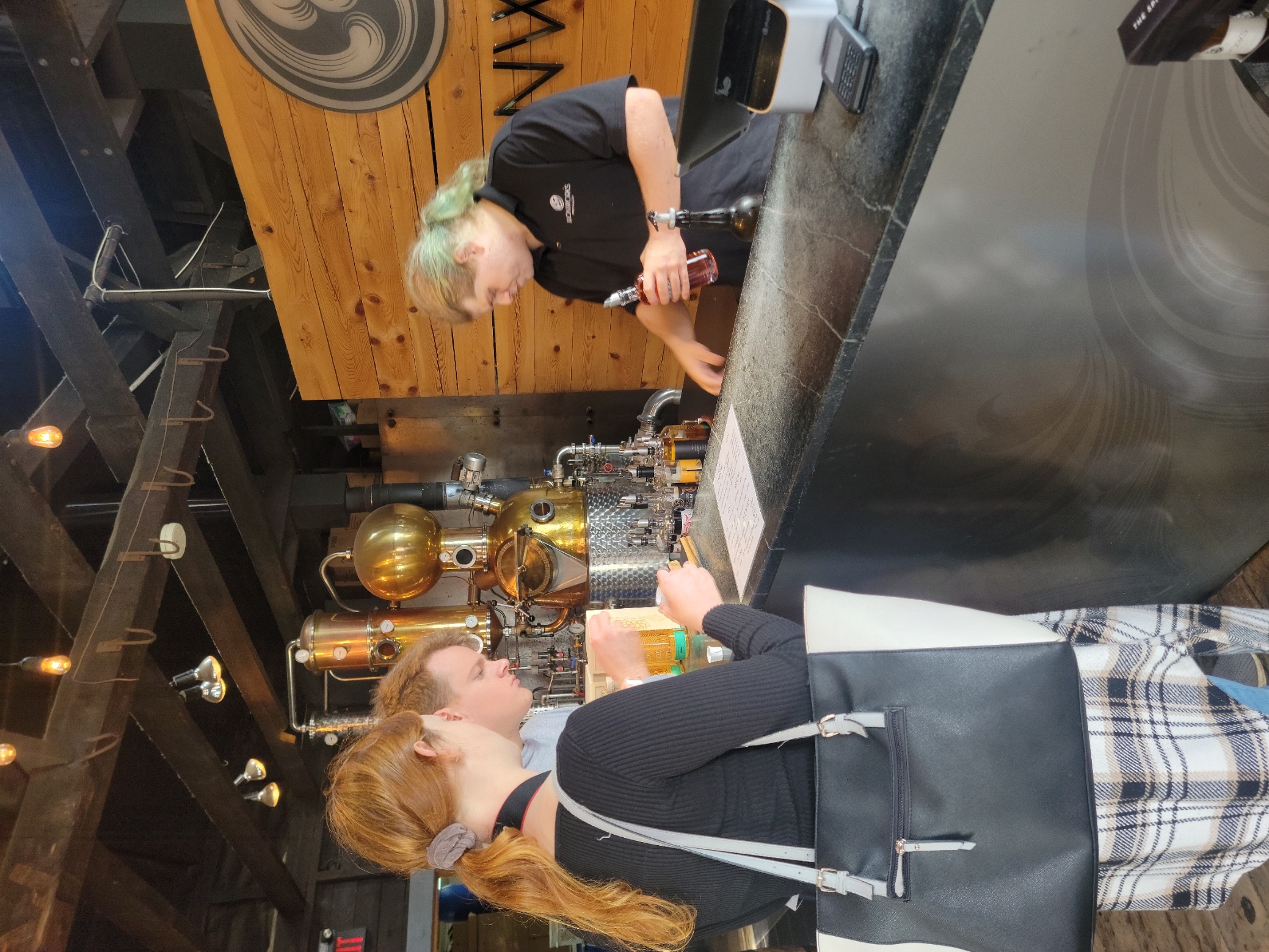 Distillerie Ironworks - Magazine Camper