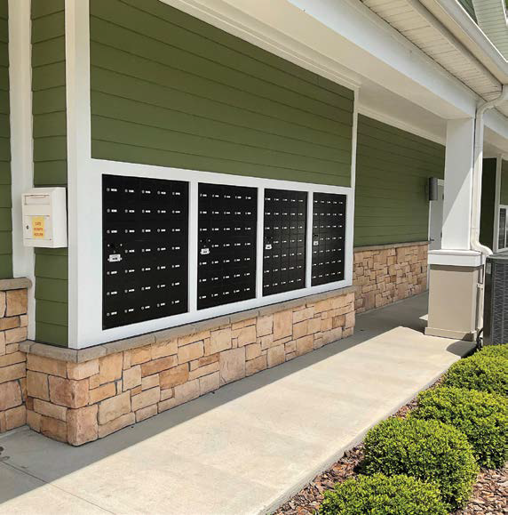 Le Sunkissed Village met à la disposition de ses clients des casiers sécuritaires où ceux-ci peuvent recevoir leur courrier. - Magazine Camper